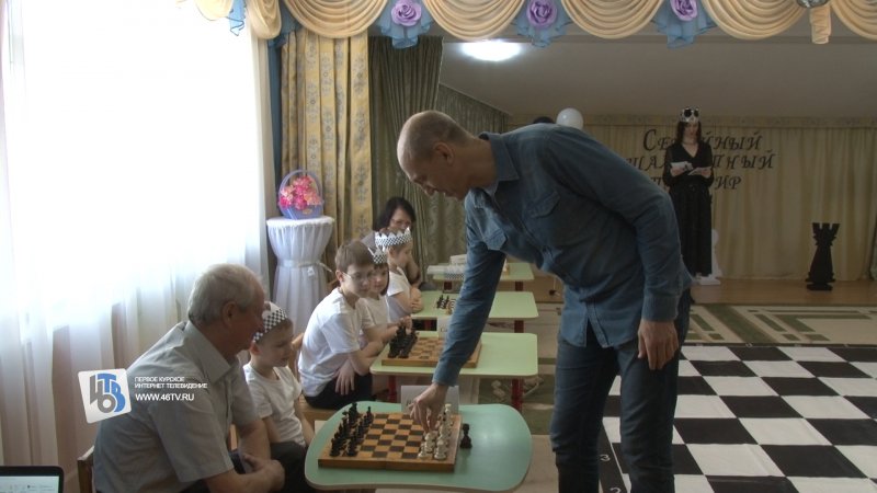 A family chess tournament was held in kindergarten